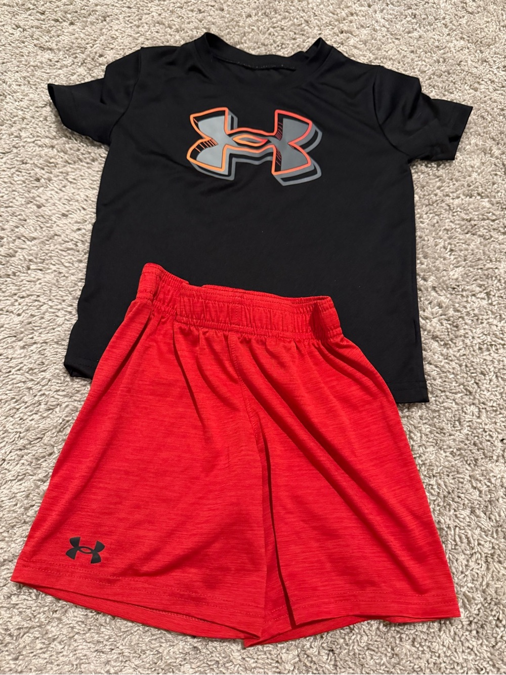 Under Armour Black Tee with Orange-Trim Logo & Red Athletic Shorts Size 4T
